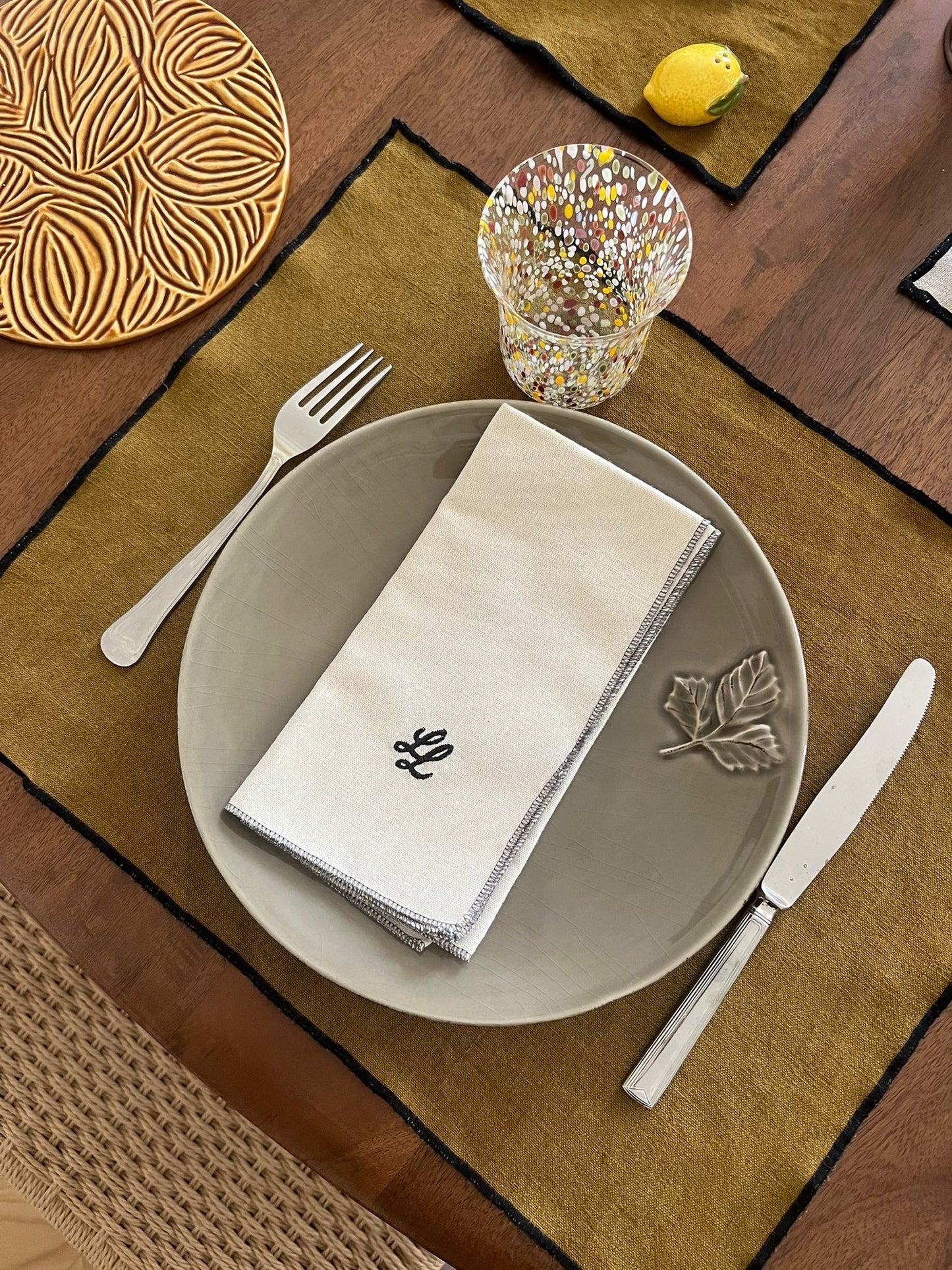 Serviettes de table brodées