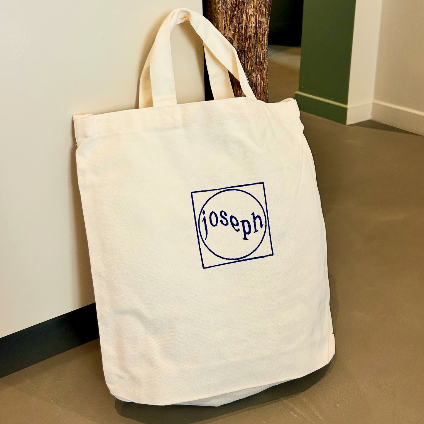 Tote bag Cyrus