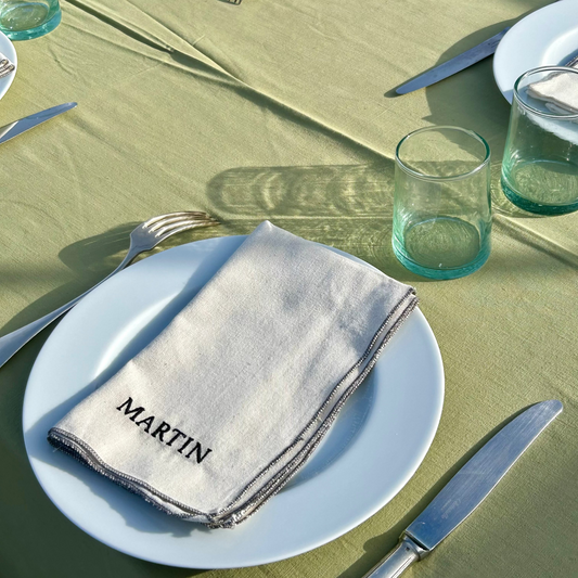 Serviettes de table brodées